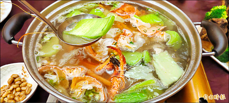 火鍋「趁熱喝」藏陷阱 恐致食道癌上身