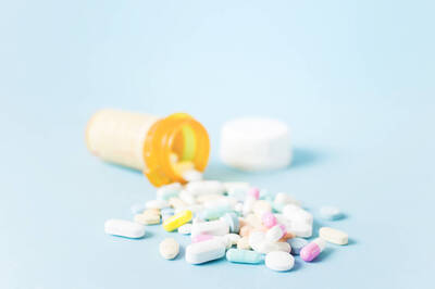 金馬新春閱讀趣》忘記吃藥怎麼補？ 藥師教戰「週期切半」原則