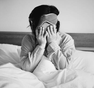 健康網》睡眠被打斷最傷身！ 醫警示：恐增肥胖、失智風險