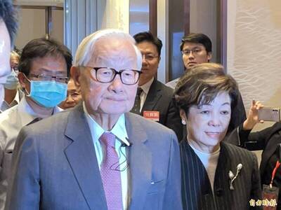 健康網》張忠謀每日必吃「萬壽果」 專家示警4族群別碰