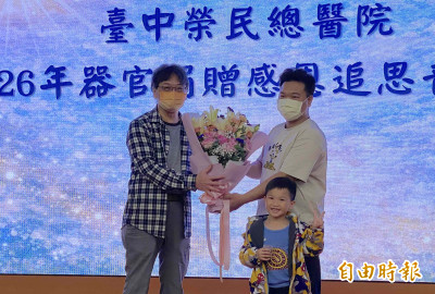 昏迷17天撿回一命！他靠一顆心重生 背後故事惹淚