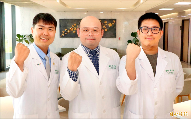 萬分之1機率！ 「全內臟轉位」罹肺癌 跨科5小時切除腫瘤