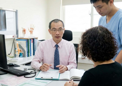 類固醇吃超過3個月恐骨質流失 醫師提醒治療同步保骨防骨折