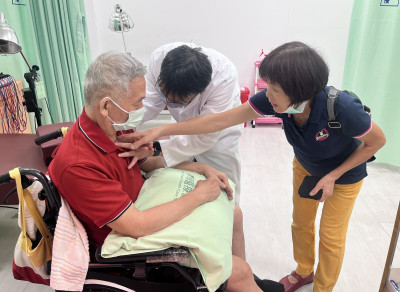 7旬中風翁 夜夜咳不停難入眠！中醫辨證調理3週明顯改善