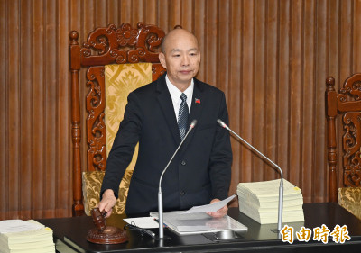 「醫療法」三讀通過 醫療暴力罰緩最高25萬 犯公然侮辱處2年有期徒刑