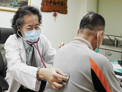 以為只是吃壞肚子 彰化男腹痛送急診竟是「急性心肌梗塞」