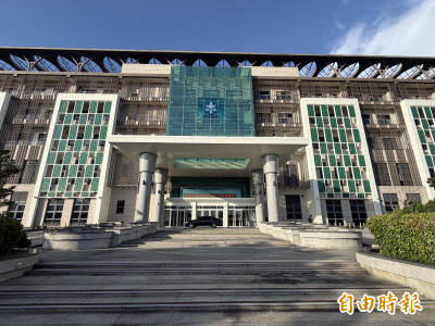 投保前16天發現乳房腫塊 保險公司拒賠50萬敗訴