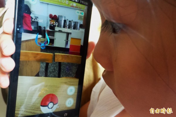 玩不到想發脾氣? 醫師:網路遊戲像精神毒品