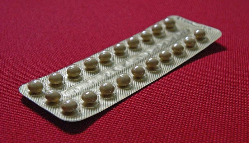 健康網》避孕藥不僅僅能避孕！ 醫：還可改善痛經、抑制疾病纏身 - 食藥停