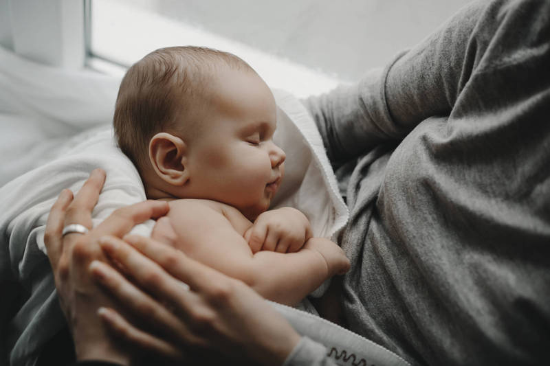 健康網》寶寶臍帶繞頸會窒息？ 醫揭迷思：羊水內根本「沒呼吸」 - 即時新