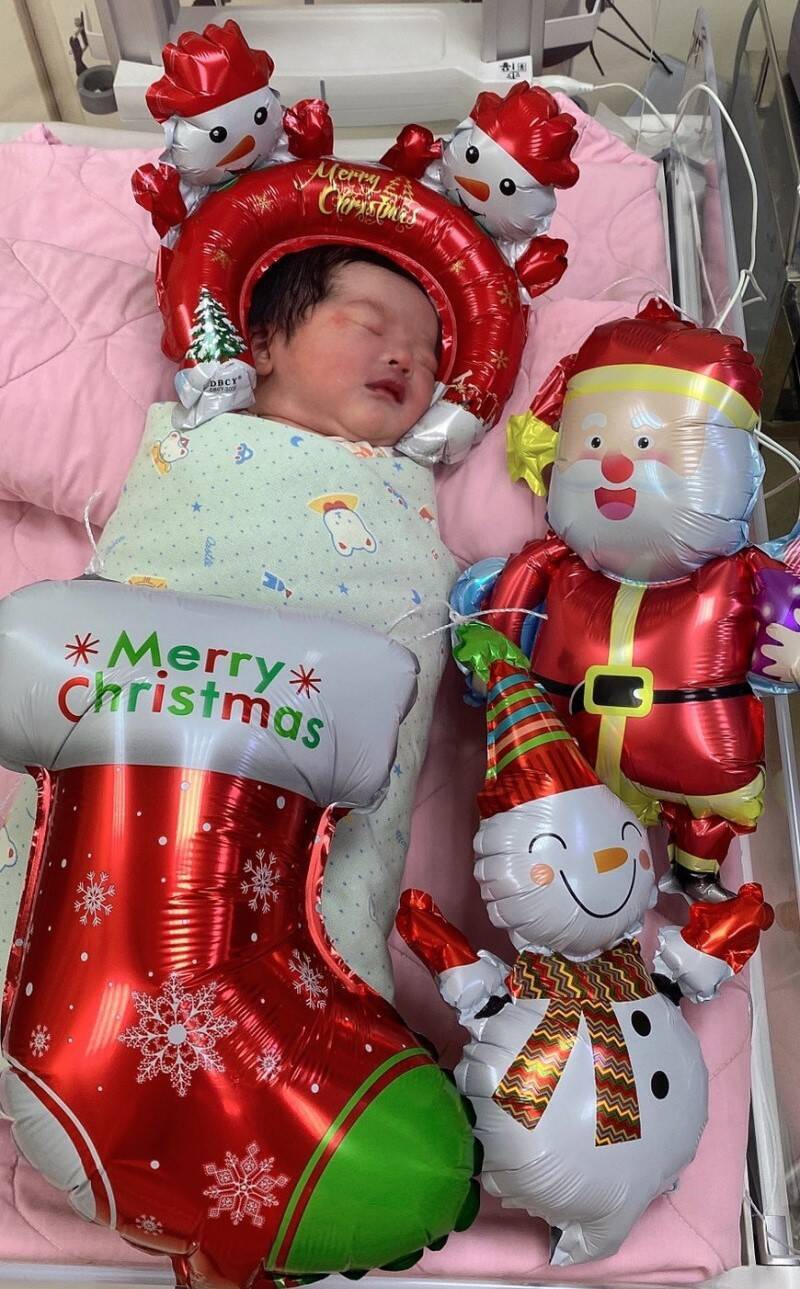 最萌的耶誕禮物！平安夜寶寶來豐原醫院報到- 自由健康網