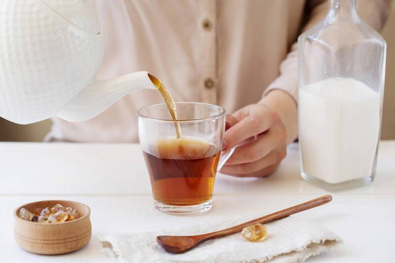 Combatting Rainy Season Physique: 3 Teas and 3 Tricks Recommended by Chinese Medicine Practitioner