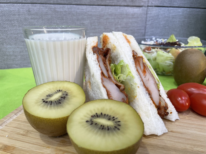 近6成國人自覺早餐沒吃均衡 中年女性慘成「扁可頌族」