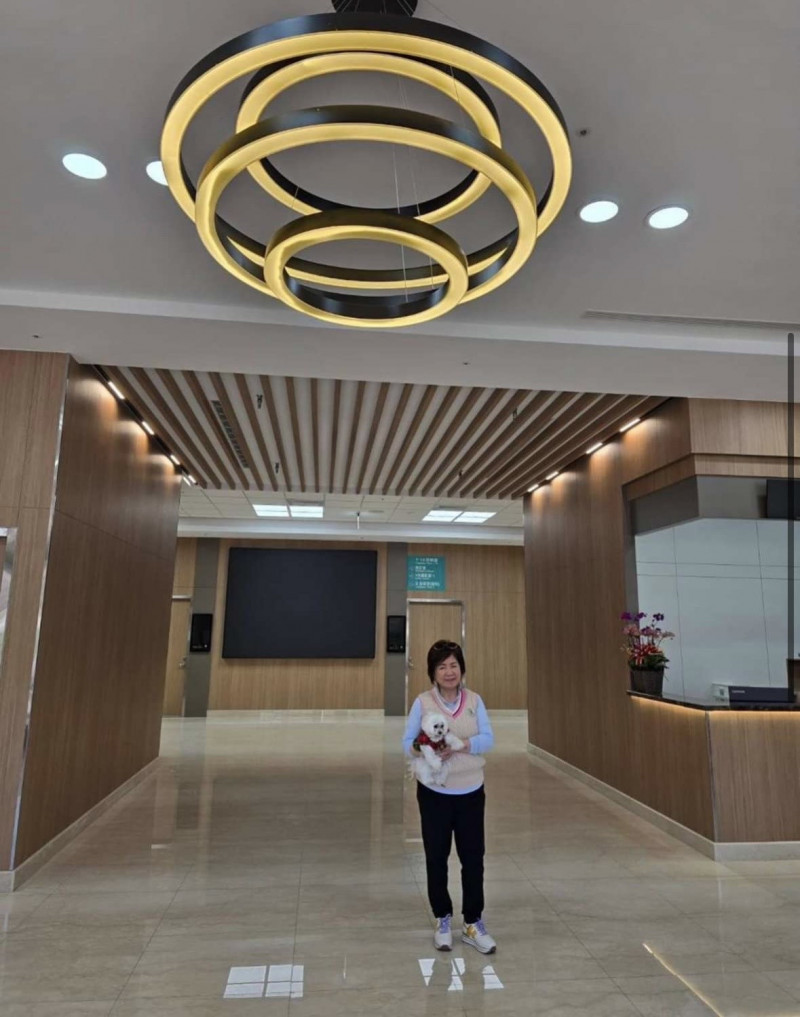仿日本酒店設計AI智慧醫院，張育美開箱中壢天祥醫院內部設備和裝潢。（張育美提供）