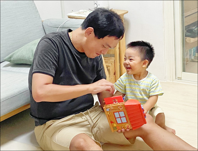 語言遲緩兒早療 5大技巧讓家長事半功倍