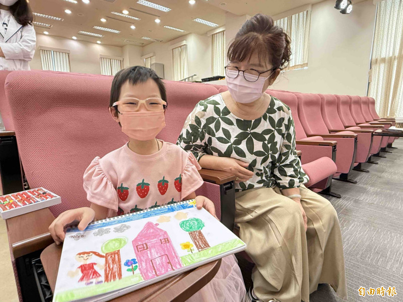 7歲女童腹長9公分腫瘤多處轉移 醫：小心不明原因疼痛