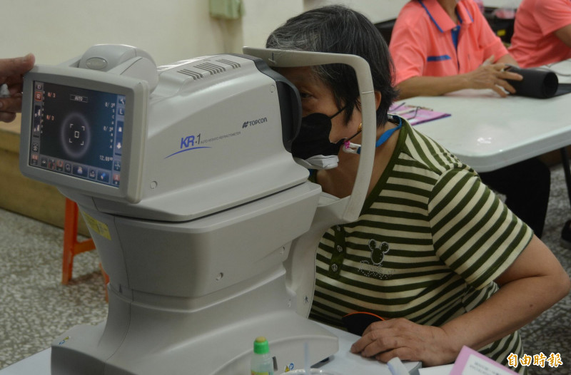 宜蘭推糖尿病友視網膜篩檢 18家眼科院所免掛號費