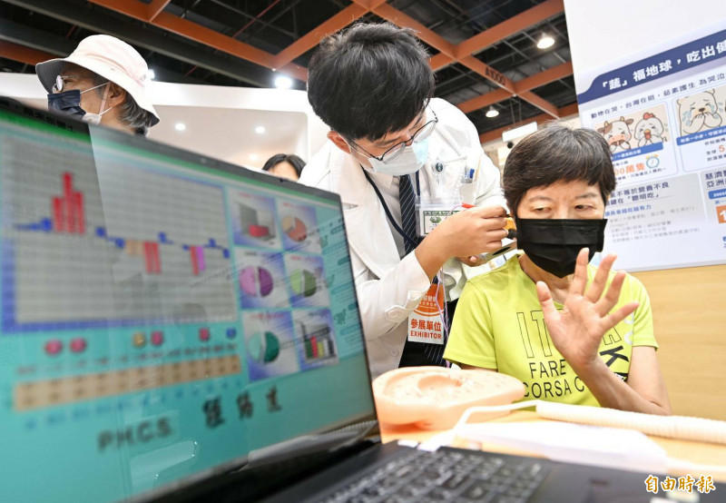 AI模擬失智情境、蔬食防慢病 慈濟醫療四院聯展秀高齡新解方