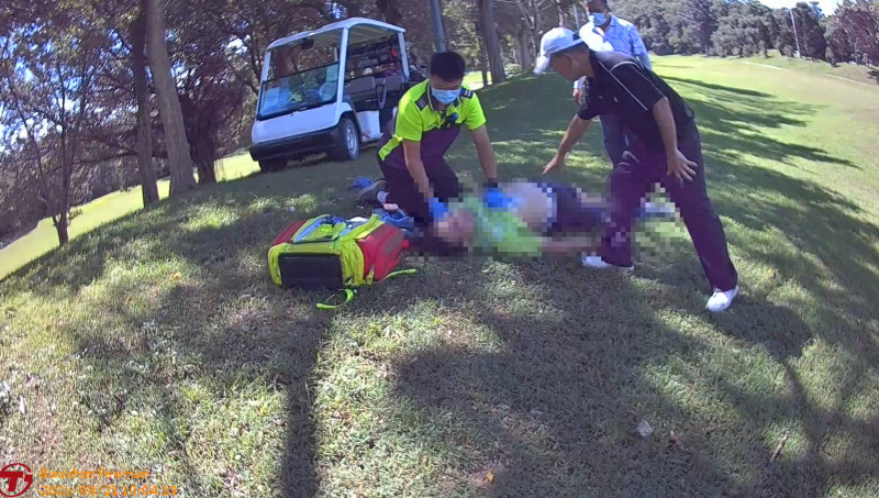 55歲男打小白球突倒地沒了脈搏 幸有醫師在旁搶救