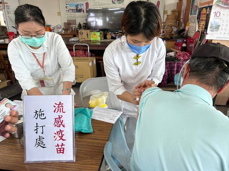 疫苗情報》流感疫苗22縣市開打！死亡攀升 長輩首當其衝