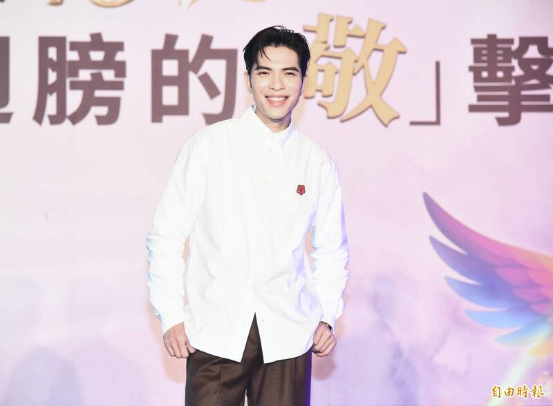 蕭敬騰透露岳父病情,疑再度入院治療。台北慈濟醫院職能治療師馮紀慈表示,中風者易積痰在肺部,引發肺炎。(記者陳奕全攝) 蕭敬騰透露岳父病情,疑再度入院治療。台北慈濟醫院職能治療師馮紀慈表示,中風者易積痰在肺部,引發肺炎。(記者陳奕全攝)