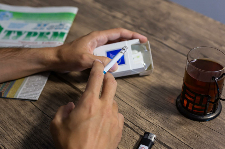 吸煙除了會對肺造成不良影響外,也對眼睛有害。(法新社) 吸煙除了會對肺造成不良影響外,也對眼睛有害。(法新社)