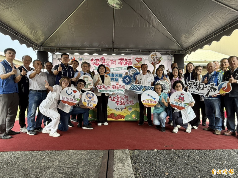 水林鄉被列為醫療缺乏地區,每萬人的醫師比僅有2.3人,縣府即日起推動偏鄉醫療照護專案,盼健全健康醫療網。(記者李文德攝) 水林鄉被列為醫療缺乏地區,每萬人的醫師比僅有2.3人,縣府即日起推動偏鄉醫療照護專案,盼健全健康醫療網。(記者李文德攝)