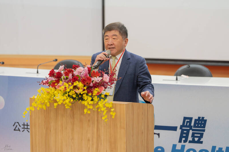 行政院政務委員陳時中認同食品製造業公衛簽證,讓公衛師加入食安把關行列。(台北市公共衛生師公會提供) 行政院政務委員陳時中認同食品製造業公衛簽證,讓公衛師加入食安把關行列。(台北市公共衛生師公會提供)