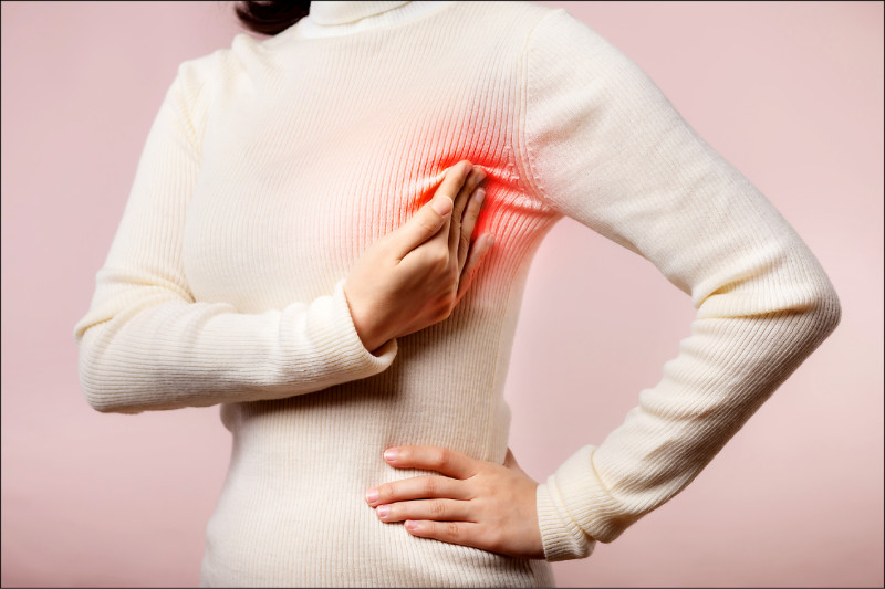 ▲衛福部將首度在癌症治療導入「論質計酬」制度,讓病患集中於具專業經驗與高品質治療的院所;圖為情境照。(照片來源:shutterstock) ▲衛福部將首度在癌症治療導入「論質計酬」制度,讓病患集中於具專業經驗與高品質治療的院所;圖為情境照。(照片來源:shutterstock)