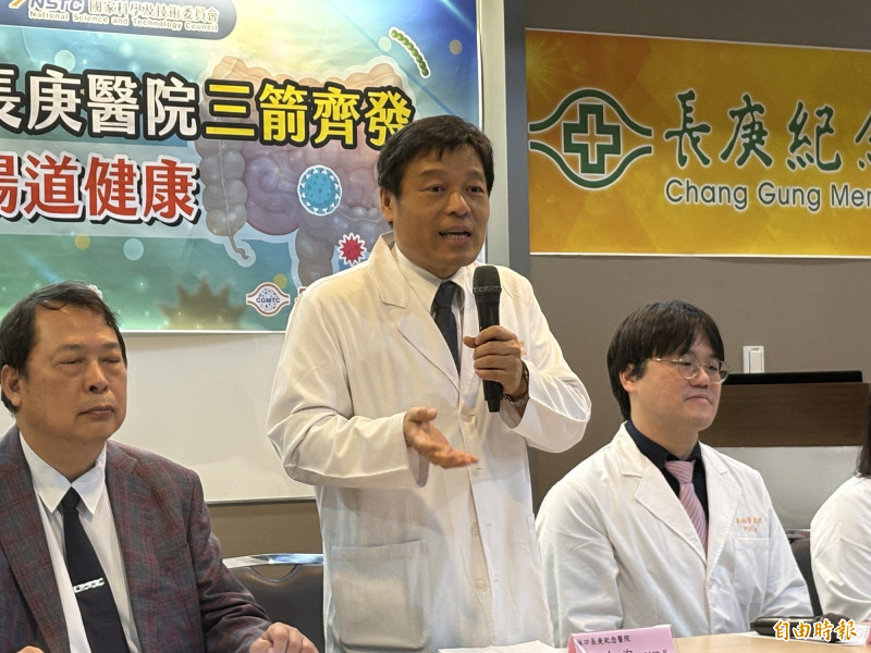 林口長庚副院長、兒童感染科主治醫師邱政洵表示,目前健保已規劃保障0到6歲兒童醫療健保點值1點1元,政策概念與方向沒有問題,也希望未來可以擴及青少年族群。。(記者林志怡攝) 林口長庚副院長、兒童感染科主治醫師邱政洵表示,目前健保已規劃保障0到6歲兒童醫療健保點值1點1元,政策概念與方向沒有問題,也希望未來可以擴及青少年族群。。(記者林志怡攝)