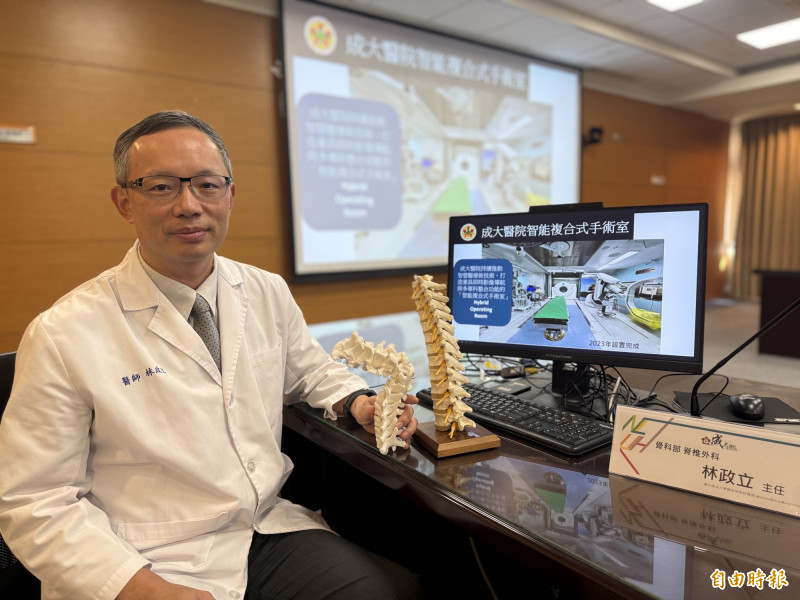 成大醫院骨科部脊椎外科主任、醫師林政立。(記者王俊忠攝) 成大醫院骨科部脊椎外科主任、醫師林政立。(記者王俊忠攝)