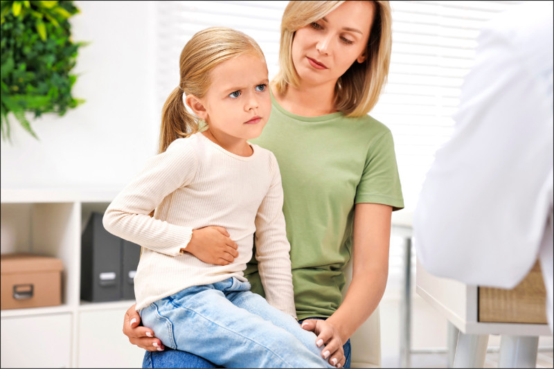 ▲6都民眾從11月2日起,若假日有急診需求,或可至當地的假日輕急症中心就醫;圖為情境照,圖中人物與本文無關。(照片來源:shutterstock) ▲6都民眾從11月2日起,若假日有急診需求,或可至當地的假日輕急症中心就醫;圖為情境照,圖中人物與本文無關。(照片來源:shutterstock)