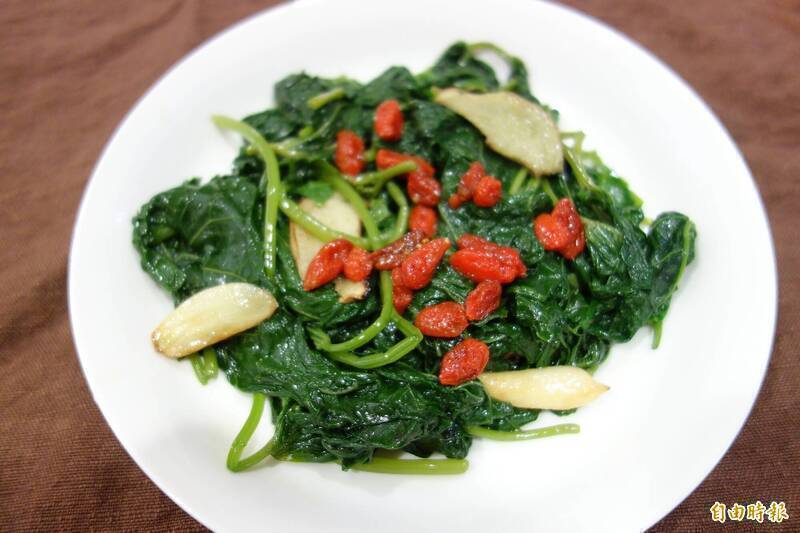 健康網》瘦瘦針不如瘦瘦菜？ 醫曝地瓜葉天然植化素穩糖神器