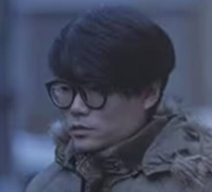 曾執導「諜影殺機」電影成為名導金燦民,被判定為腦死,家人決定捐出他的4個器官。中國醫藥大學附設醫院表示,台灣器捐程序須2次判定腦死,才會執行器捐。(取自金燦民臉書)
健康網》曾執導孔劉名片導演金燦民腦出血不治 醫:器捐4器官