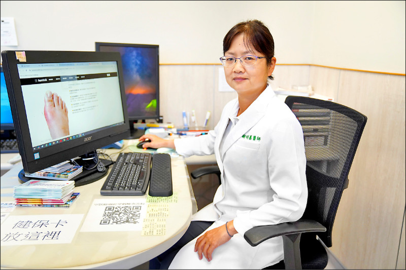 ▲謝明蓁醫師表示,痛風是1種慢性疾病,隨時都可能成為不定時炸彈。(照片提供/謝明蓁) ▲謝明蓁醫師表示,痛風是1種慢性疾病,隨時都可能成為不定時炸彈。(照片提供/謝明蓁)