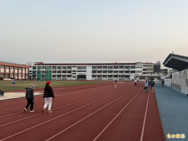 從大叔變身型男！40歲職男2個月減重16公斤 全靠這「2招」