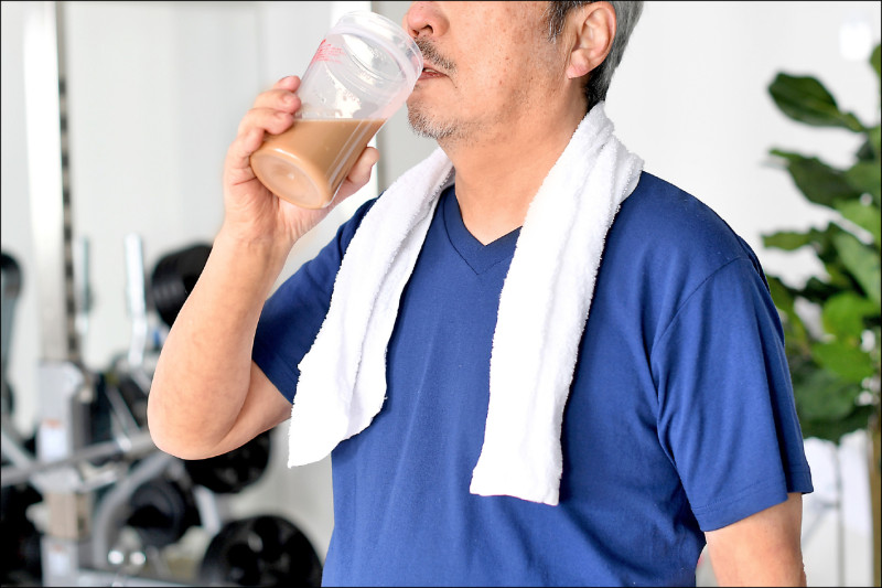 攝取蛋白質過量可能引發腎結石