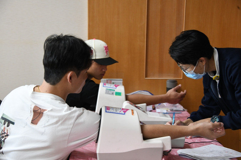 味全龍球星齊聚大林慈濟健檢 拚2026總冠軍