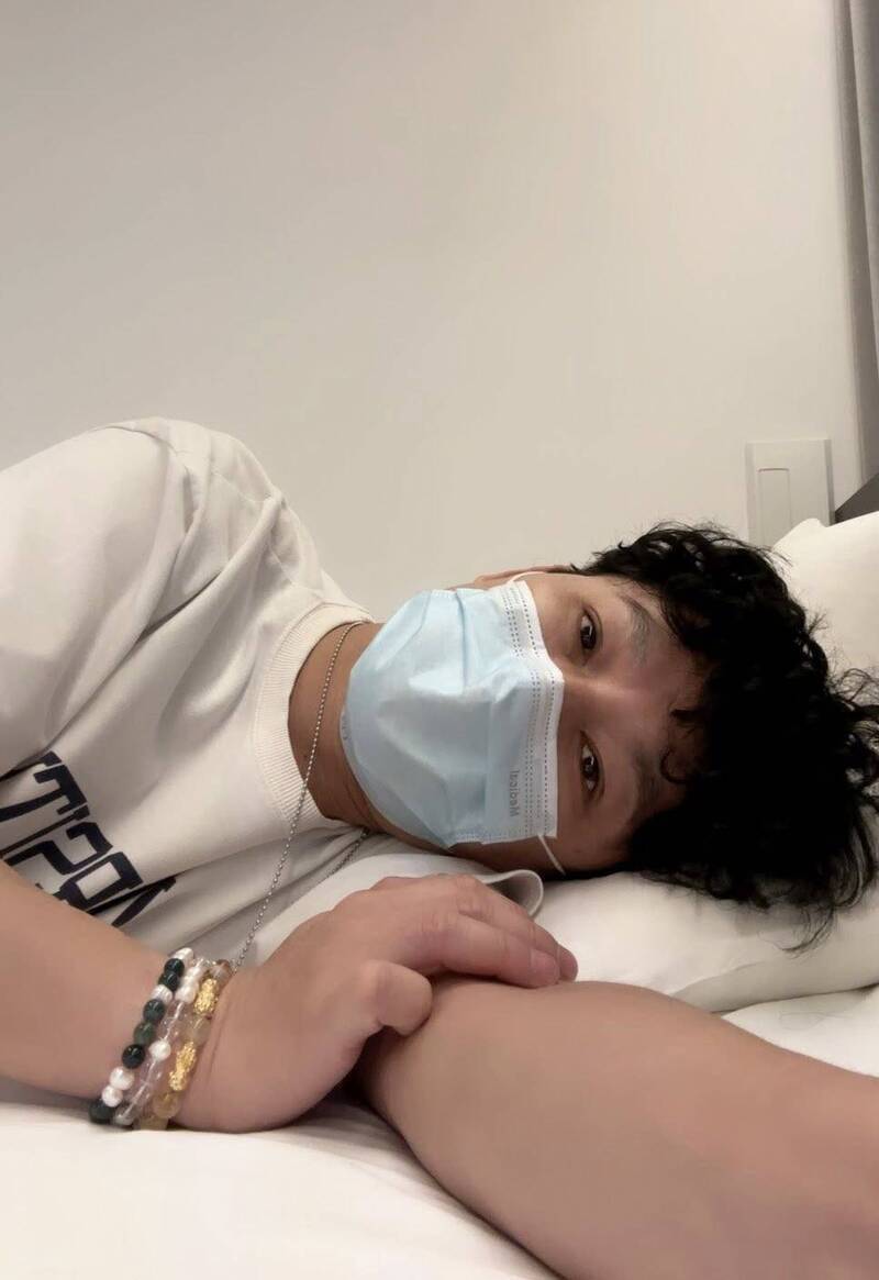 媒體人狄志為在遊日期間疑似感染B型流感,發燒等症狀極度嚴重。(圖取自IG) 媒體人狄志為在遊日期間疑似感染B型流感,發燒等症狀極度嚴重。(圖取自IG)