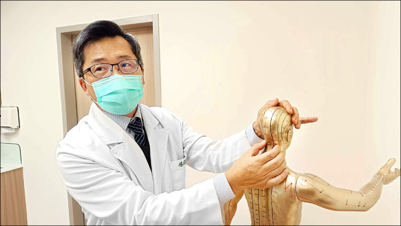 ▲楊成湛醫師提醒,吃補前,應先了解自己的體質,以免愈補愈大洞。(門諾醫院提供) ▲楊成湛醫師提醒,吃補前,應先了解自己的體質,以免愈補愈大洞。(門諾醫院提供)