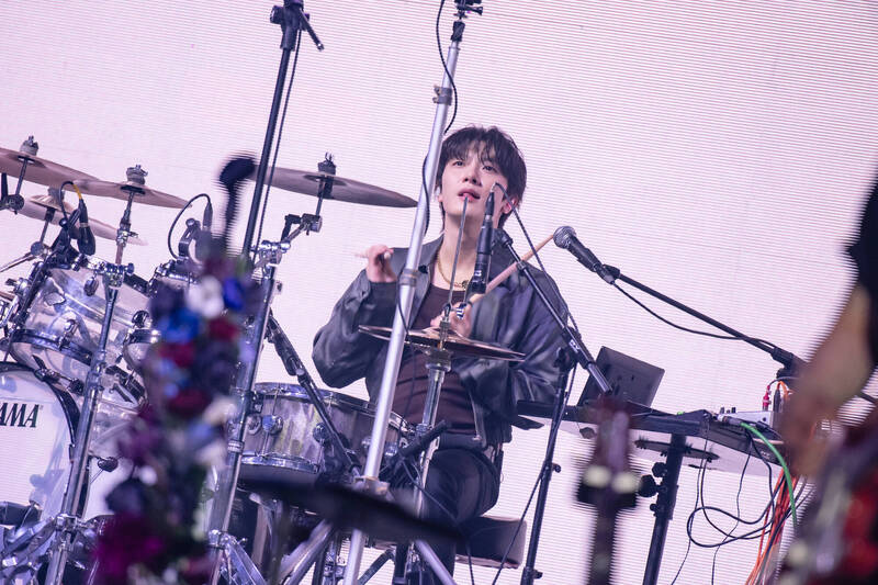 健康網》崔敏煥演唱會突然脫水倒地 醫揭「昏厥」關鍵原因