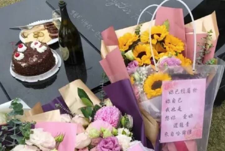 健康網》具俊曄「深情守墓」未停歇 醫解讀他身心機制