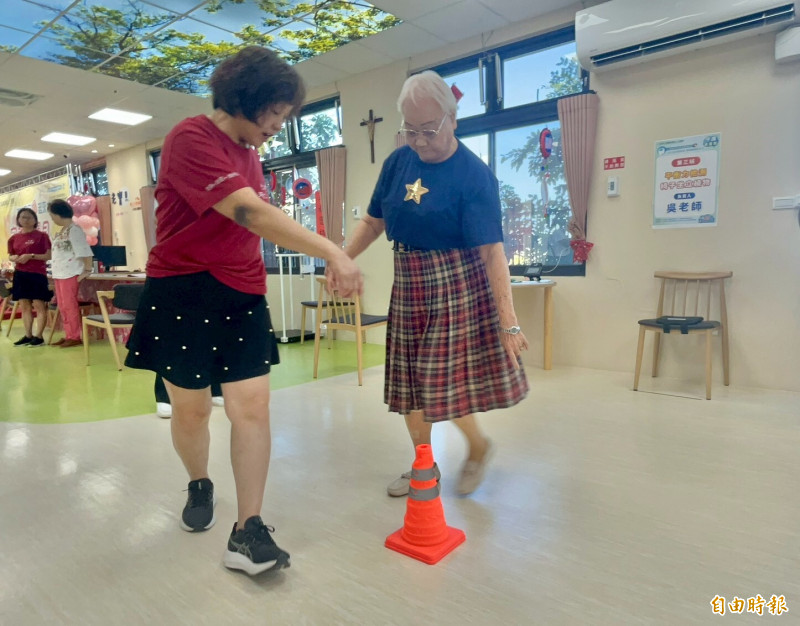 [WEB][即時]照、竹縣長照考評全國名列前茅