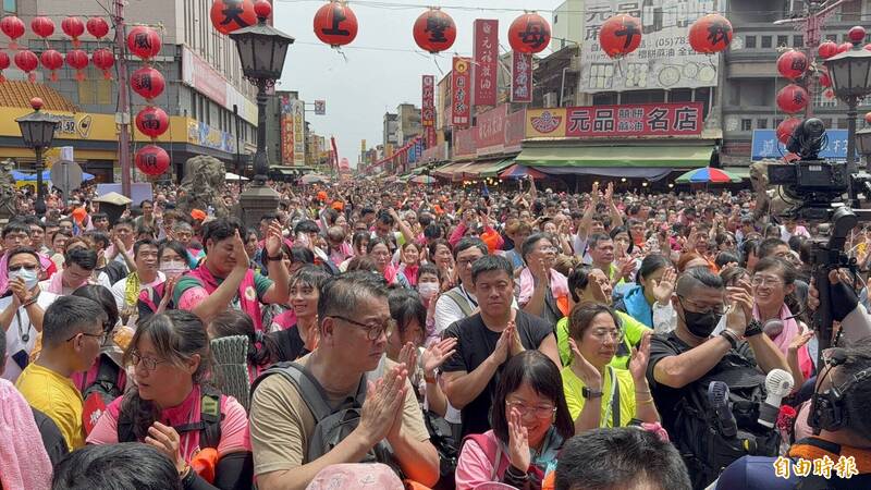 白沙屯媽祖進香吸46萬人潮 登革熱風險升溫「3大防護必做」