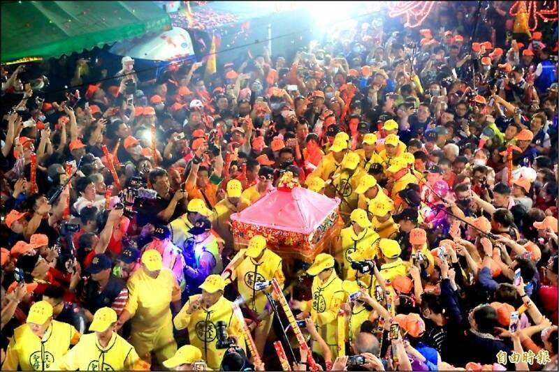 白沙屯媽祖進香》46萬信眾看過來 一招判斷中暑還是熱中暑