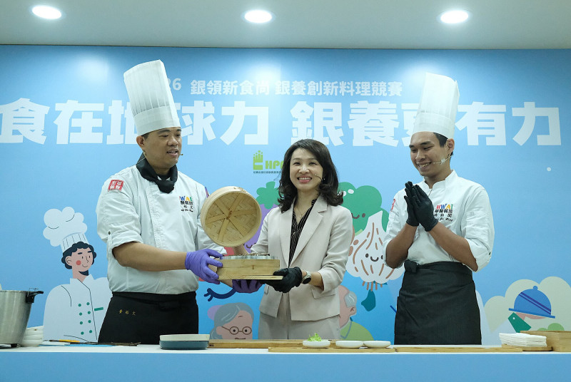 長者吃不下恐營養失衡 國健署推「質地飲食」找回咀嚼力