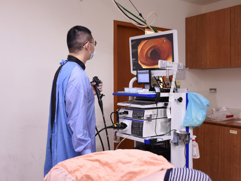 高醫、鴻海開發大腸鏡 AI Agent毫秒精準診斷病灶