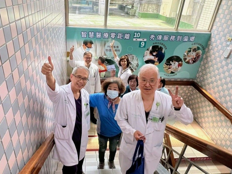 增肌燃脂促血循！竹秀推「幸福爬梯」存健康存摺