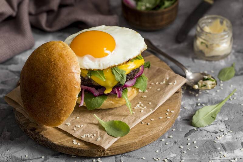 健康網》早餐5大爆油王！吃錯血糖、熱量恐雙飆 吃它喝下4.5份油