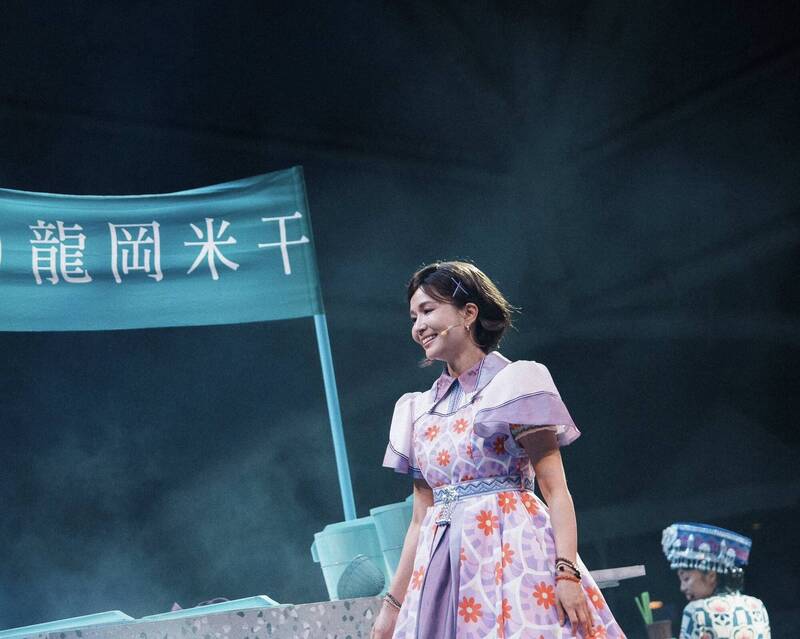 健康網》吳怡霈舞台重摔「像被卡車輾過」 醫示警48小時別揉傷處